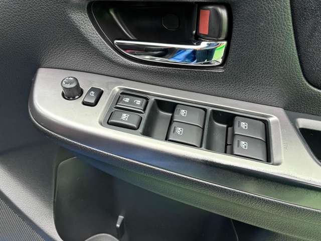 スバル ＷＲＸ　ＳＴＩ ＳＴＩ ２．０ ４ＷＤ H27年 (関東) 99