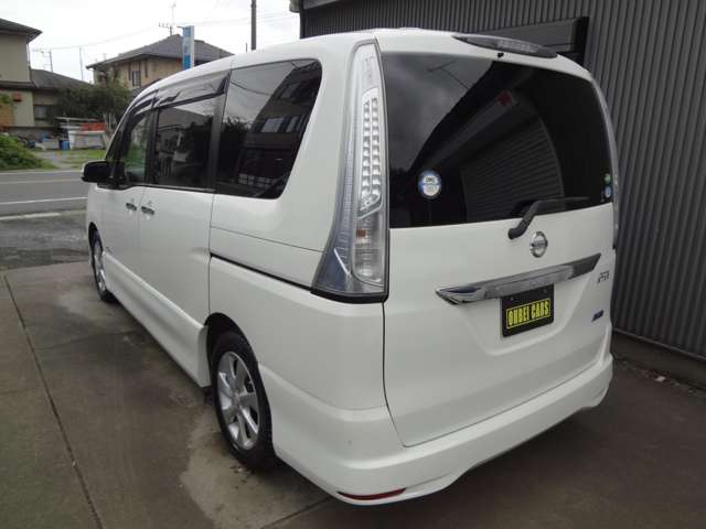 日産 セレナ ２．０ ハイウェイスター Ｓ－ＨＹＢＲＩＤ H25年 () 99