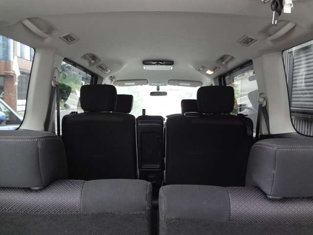 日産 セレナ ２．０ ハイウェイスター Ｓ－ＨＹＢＲＩＤ H25年 () 99