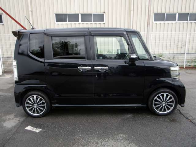 ホンダ Ｎ　ＢＯＸ ６６０ カスタムＧ ターボＳＳパッケージ H25年 (関東) 99