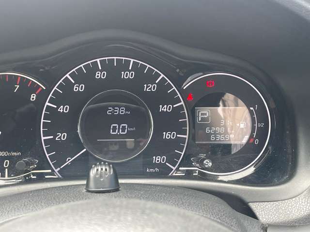 日産 ノート １．２ Ｘ ＤＩＧ－Ｓ H25年 () 99