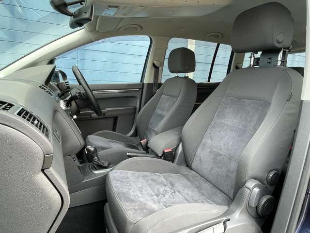 フォルクスワーゲン ゴルフトゥーラン ＴＳＩ　ハイライン H25年 (関東) 99