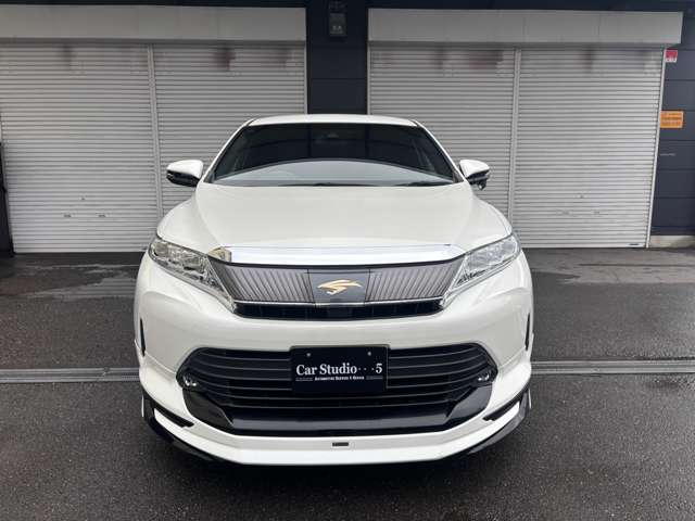 トヨタ ハリアー ２．０ プレミアム R1年 (近畿) 99