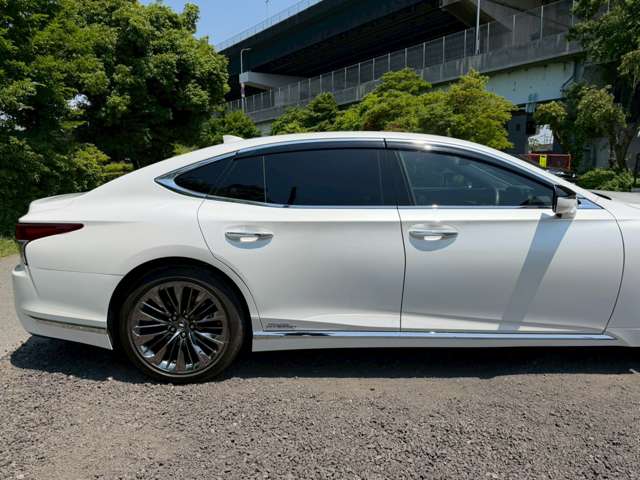 レクサス ＬＳ５００ｈ ５００Ｈ エグゼクティブ ４ＷＤ H29年 (近畿) 99