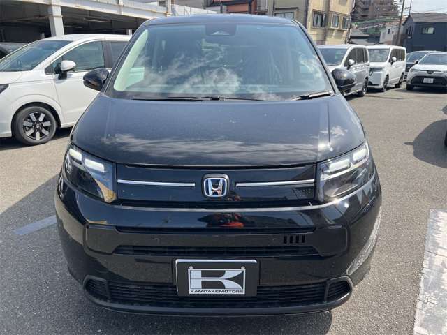 ホンダ フリード　ハイブリッド １．５ Ｅ：ＨＥＶ エアー ＥＸ R7年 (近畿) 99