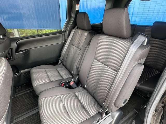 トヨタ ヴォクシー １．８ ハイブリッド ＺＳ H30年 (関東) 99