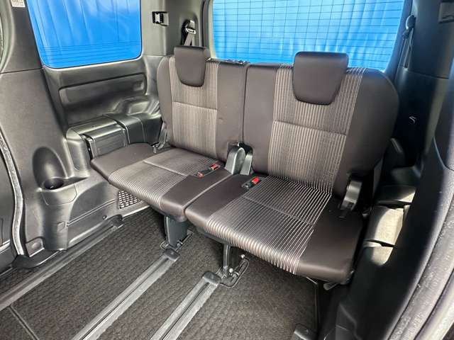トヨタ ヴォクシー １．８ ハイブリッド ＺＳ H30年 (関東) 99