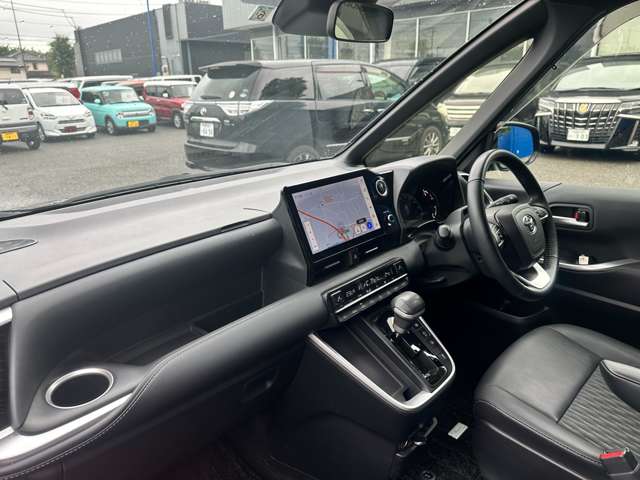 トヨタ ノア ２．０ Ｓ－Ｚ R5年 (関東) 99
