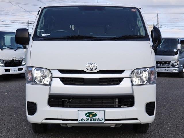 トヨタ ハイエースバン 積載１．２Ｔ ＤＸ ９人乗 R3年 (東海) 99