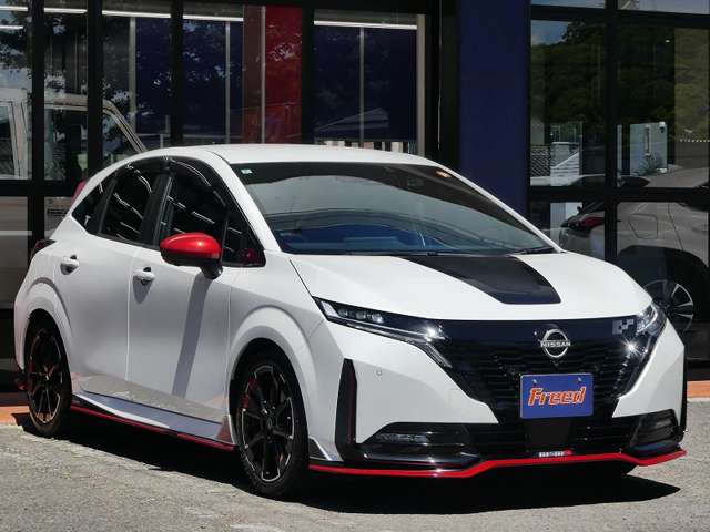 日産 ノートオーラ １．２ ＮＩＳＭＯ R4年 (東海) 99