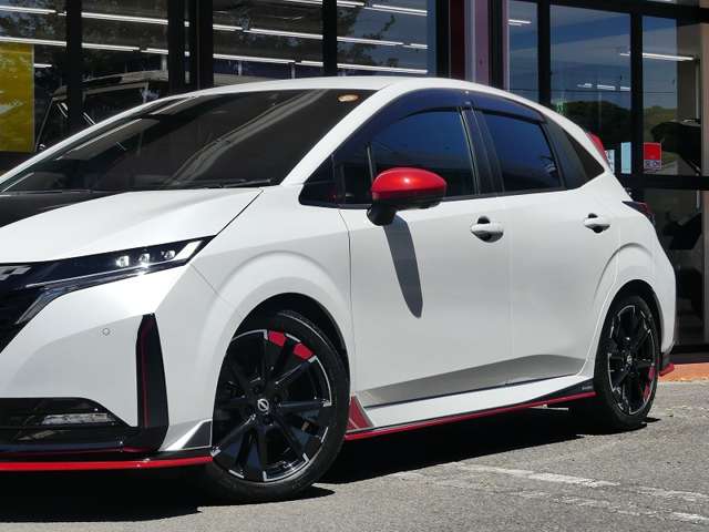 日産 ノートオーラ １．２ ＮＩＳＭＯ R4年 (東海) 99