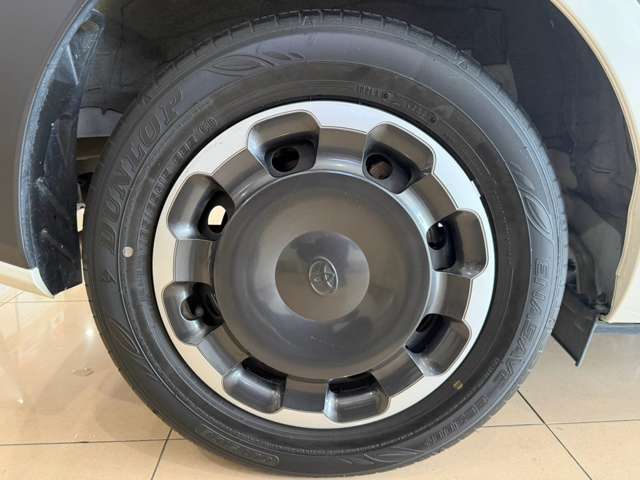 トヨタ シエンタ　ハイブリッド ハイブリッド １．５ Ｚ R5年 () 99