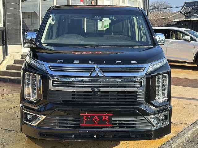 三菱 デリカ　Ｄ：５ アーバンギア ２．２ Ｇ パワーパッケージ ディーゼルターボ ４ＷＤ R1年 (関東) 99