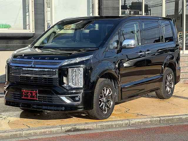 三菱 デリカ　Ｄ：５ アーバンギア ２．２ Ｇ パワーパッケージ ディーゼルターボ ４ＷＤ R1年 (関東) 99