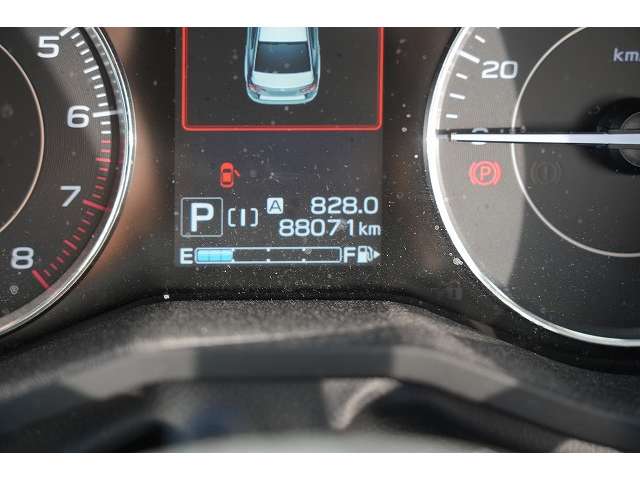 スバル インプレッサスポーツ ２．０ Ｉ－Ｓ アイサイト ４ＷＤ H29年 (関東) 99