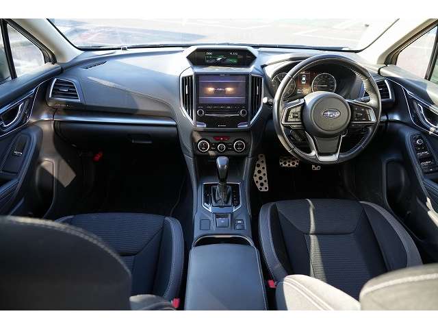 スバル インプレッサスポーツ ２．０ Ｉ－Ｓ アイサイト ４ＷＤ H29年 (関東) 99