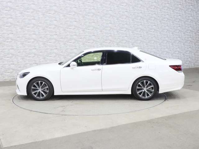 トヨタ クラウンアスリート ２．０ Ｇ－Ｔ H28年 (関東) 99
