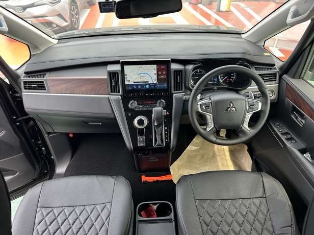 三菱 デリカ　Ｄ：５ ２．２ Ｐ ディーゼルターボ ４ＷＤ R6年 (東海) 99