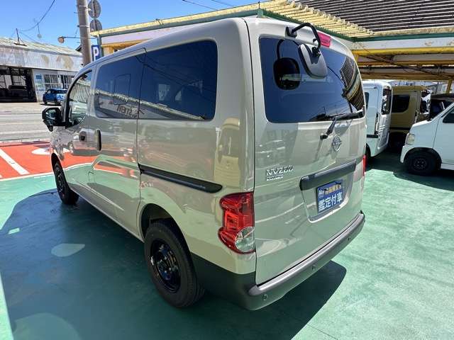 日産 ＮＶ２００バネットバン １．６ ＧＸ アウトドア ブラック エディション ４ＷＤ R8年 (東海) 99
