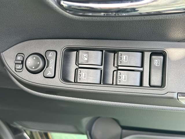 ダイハツ タント ６６０ カスタム ＲＳ R7年 (東海) 99
