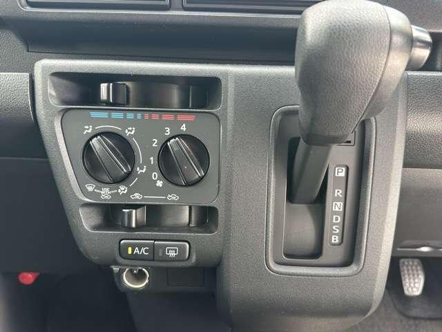 スバル サンバーバン ６６０ ＶＣターボ R4年 (東海) 99