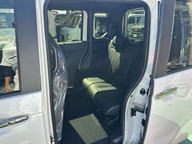 ホンダ Ｎ　ＢＯＸ カスタム ６６０ ターボ コーディネートスタイル モノトーン R8年 (東海) 99