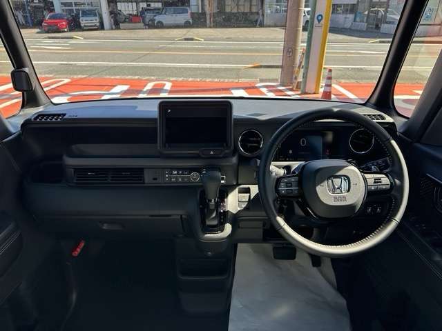 ホンダ Ｎ　ＢＯＸ カスタム ６６０ ターボ コーディネートスタイル モノトーン R8年 (東海) 99