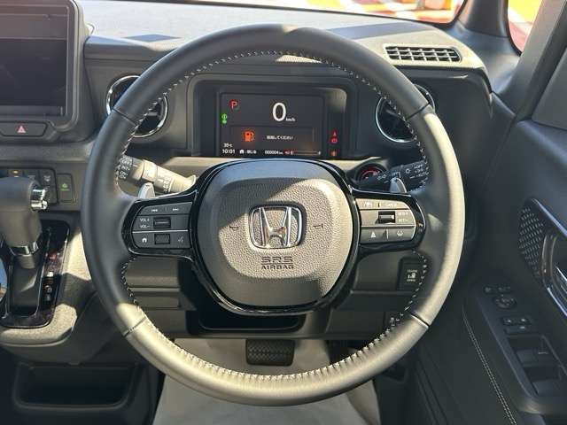 ホンダ Ｎ　ＢＯＸ カスタム ６６０ ターボ コーディネートスタイル モノトーン R8年 (東海) 99