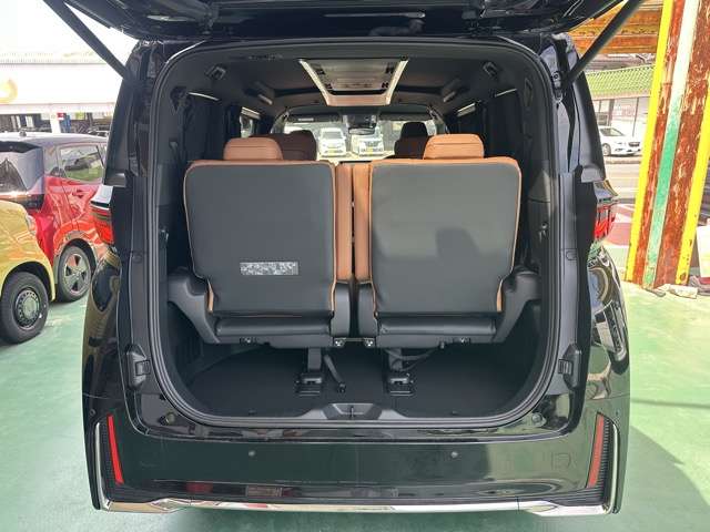 トヨタ ヴェルファイア　ハイブリッド ハイブリッド ２．５ Ｚプレミア Ｅ－ＦＯＵＲ ４ＷＤ R7年 (東海) 99