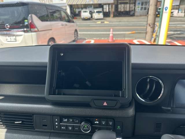 ホンダ Ｎ　ＢＯＸ カスタム ６６０ ターボ コーディネートスタイル ２トーン R8年 (東海) 99