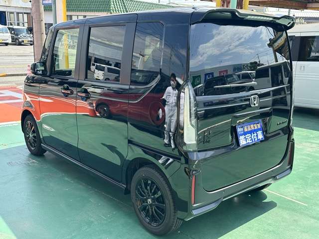 ホンダ Ｎ　ＢＯＸ カスタム ６６０ ブラック スタイル R8年 (東海) 99