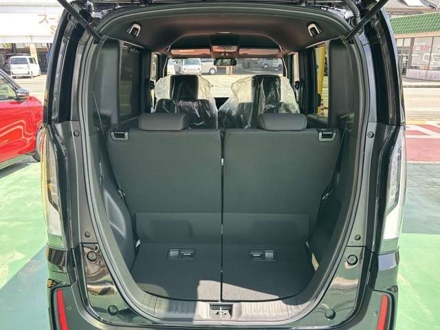 ホンダ Ｎ　ＢＯＸ カスタム ６６０ ブラック スタイル R8年 (東海) 99