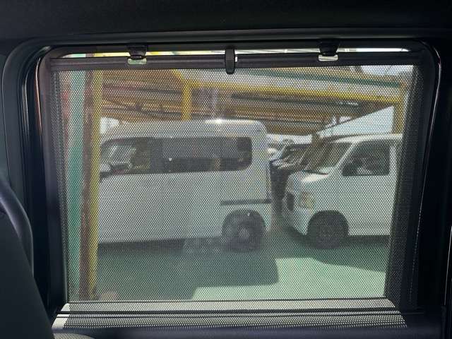 ホンダ Ｎ　ＢＯＸ カスタム ６６０ ブラック スタイル R8年 (東海) 99
