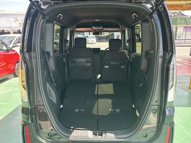 ホンダ Ｎ　ＢＯＸ カスタム ６６０ ブラック スタイル R8年 (東海) 99
