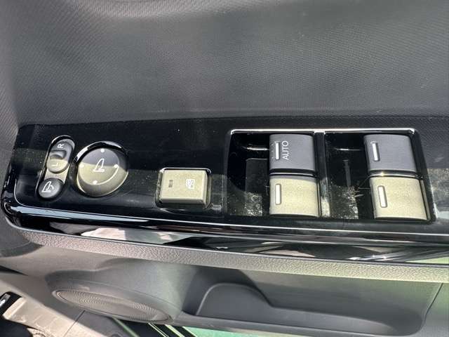 ホンダ Ｎ−ＯＮＥ ６６０ プレミアム ツアラー R6年 (東海) 99