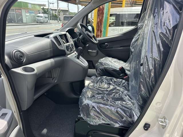 日産 ＮＶ２００バネット １．６ １６Ｘ－２Ｒ アウトドア ブラック エディション R8年 (東海) 99