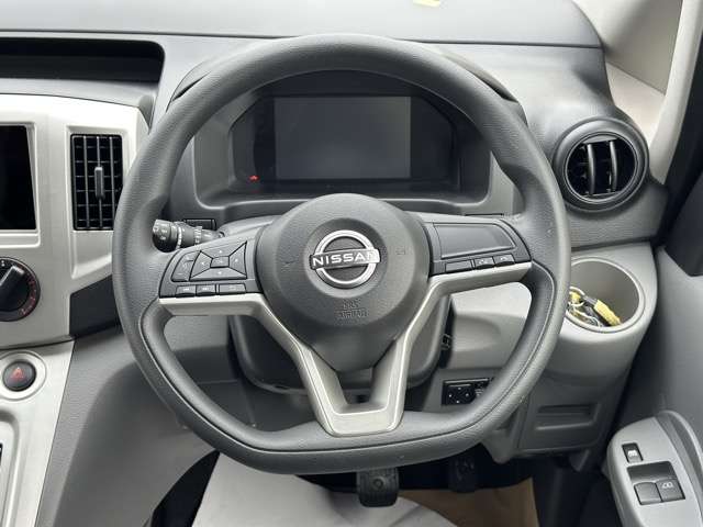 日産 ＮＶ２００バネット １．６ １６Ｘ－３Ｒ アウトドア ブラック エディション R8年 (東海) 99