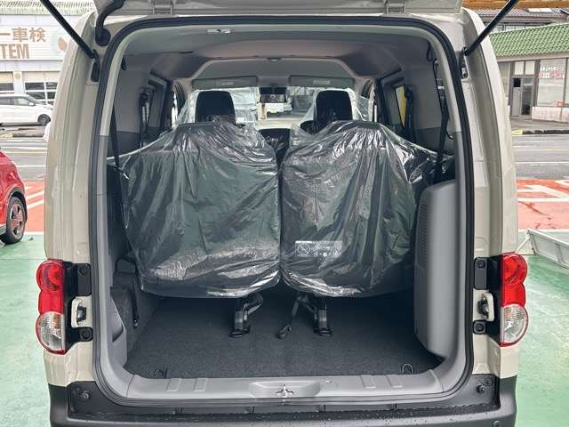 日産 ＮＶ２００バネット １．６ １６Ｘ－３Ｒ アウトドア ブラック エディション R8年 (東海) 99
