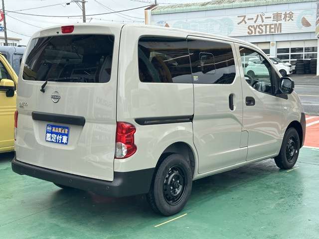 日産 ＮＶ２００バネット １．６ １６Ｘ－３Ｒ アウトドア ブラック エディション R8年 (東海) 99