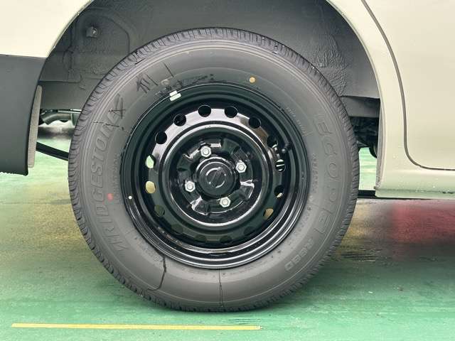 日産 ＮＶ２００バネット １．６ １６Ｘ－３Ｒ アウトドア ブラック エディション R8年 (東海) 99