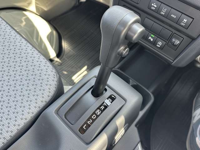 日産 クリッパートラック ６６０ ＤＸ ４ＷＤ R8年 (東海) 99