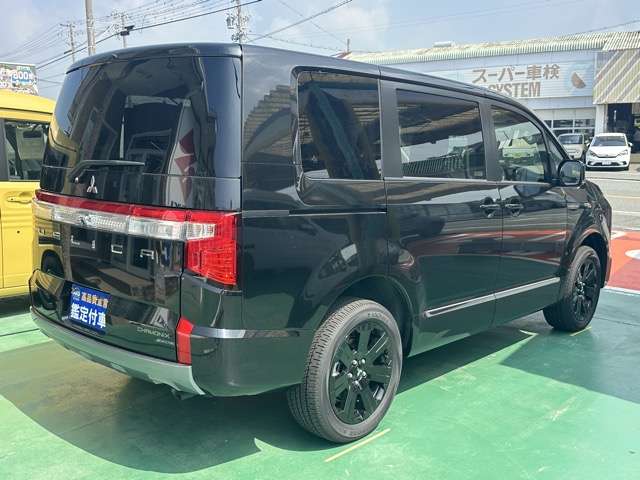 三菱 デリカ　Ｄ：５ ２．２ シャモニー 電動サイドステップ非装着車 ディーゼルターボ ４ＷＤ R7年 (東海) 99