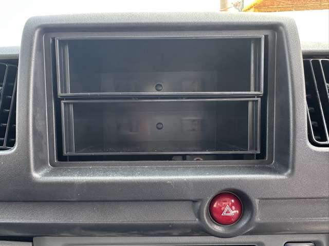 三菱 ミニキャブミーブ ＣＤ １６．０ＫＷＨ ２シーター ハイルーフ R4年 (東海) 99