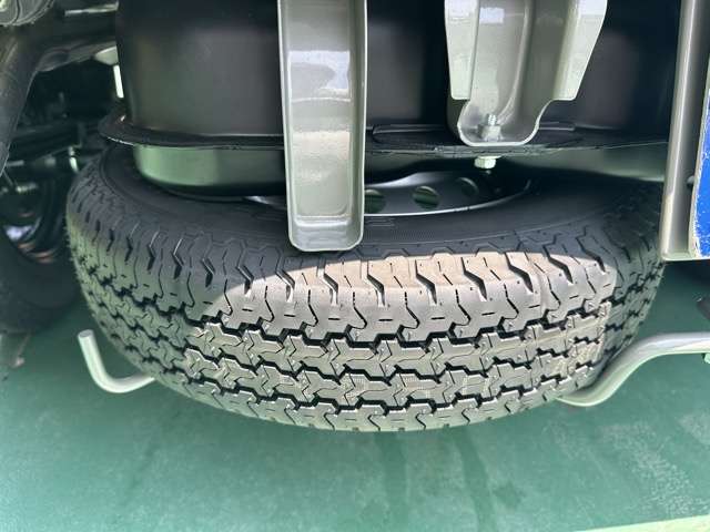 スズキ キャリイトラック ６６０ ＫＣ ３方開 ４ＷＤ R8年 (東海) 99