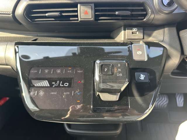 三菱 ｅＫクロス　ＥＶ Ｇ R4年 (東海) 99