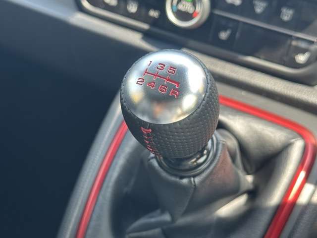 ホンダ Ｎ−ＯＮＥ ６６０ ＲＳ R8年 (東海) 99