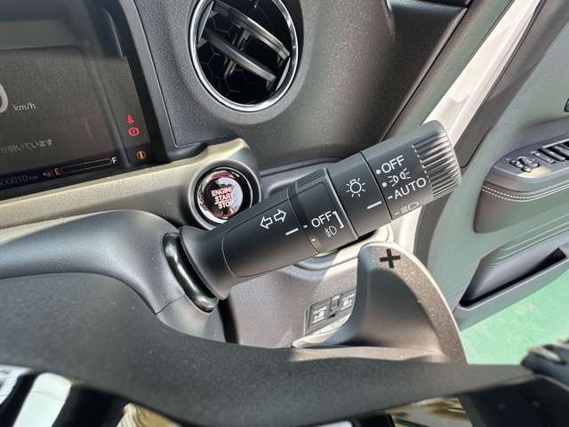 ホンダ Ｎ　ＢＯＸ カスタム ６６０ ターボ コーディネートスタイル モノトーン R8年 (東海) 99