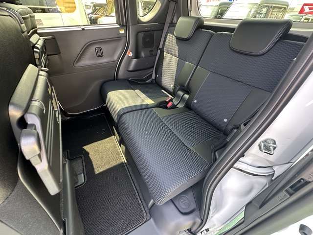 ダイハツ タント ６６０ カスタム ＲＳ R7年 (東海) 99