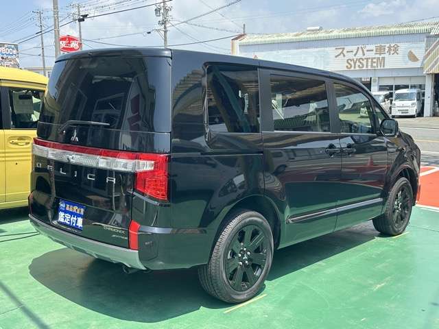 三菱 デリカ　Ｄ：５ ２．２ シャモニー 電動サイドステップ非装着車 ディーゼルターボ ４ＷＤ R7年 (東海) 99