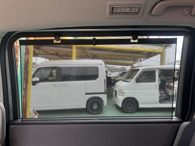 ホンダ ステップワゴン　ハイブリッド ２．０ Ｅ：ＨＥＶ エアー ＥＸ ３０周年特別仕様車 R8年 (東海) 99